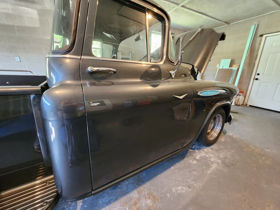 1957 Chevrolet Task Force - Image 20 of 31
