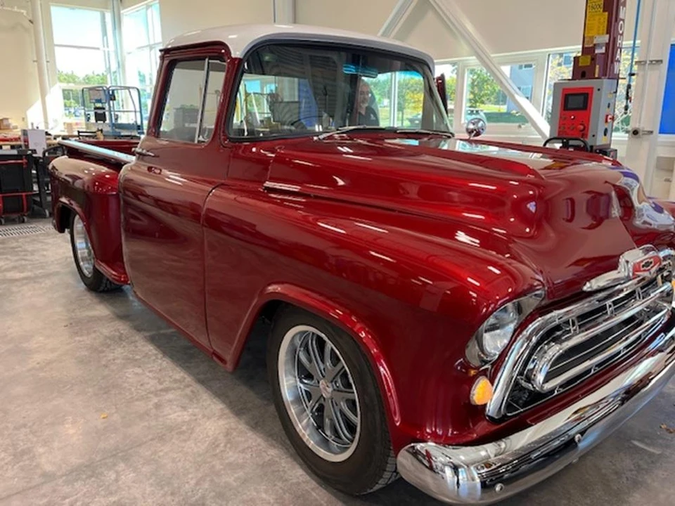 1957 Chevrolet Task Force - Image 10 of 31