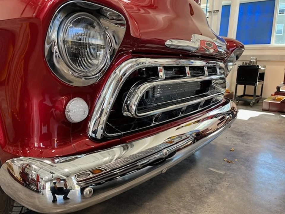 1957 Chevrolet Task Force - Image 20 of 31