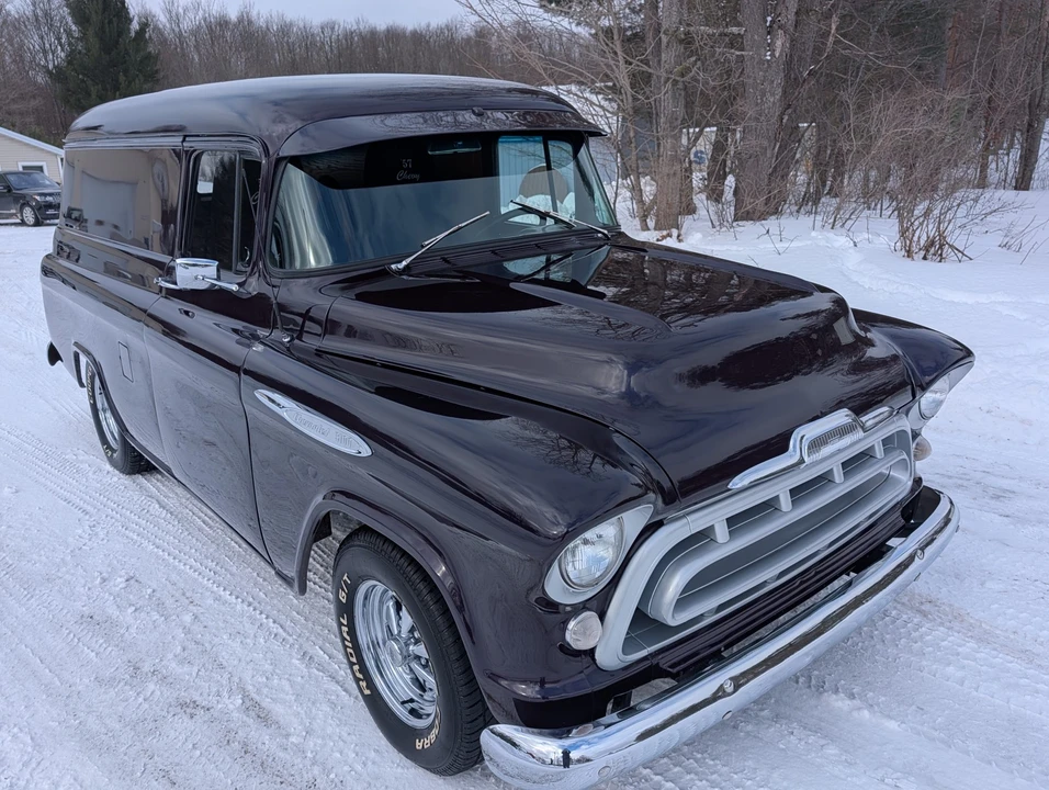 1957 Chevrolet Task Force - Image 19 of 31