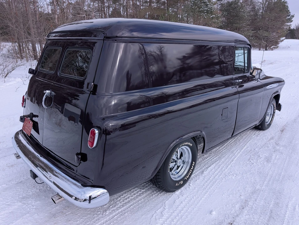 1957 Chevrolet Task Force - Image 23 of 31