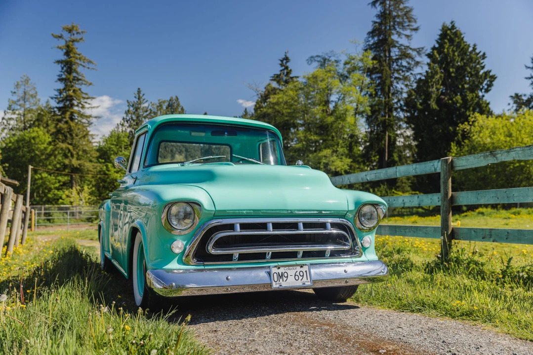 1957 Chevrolet Task Force - Image 28 of 31