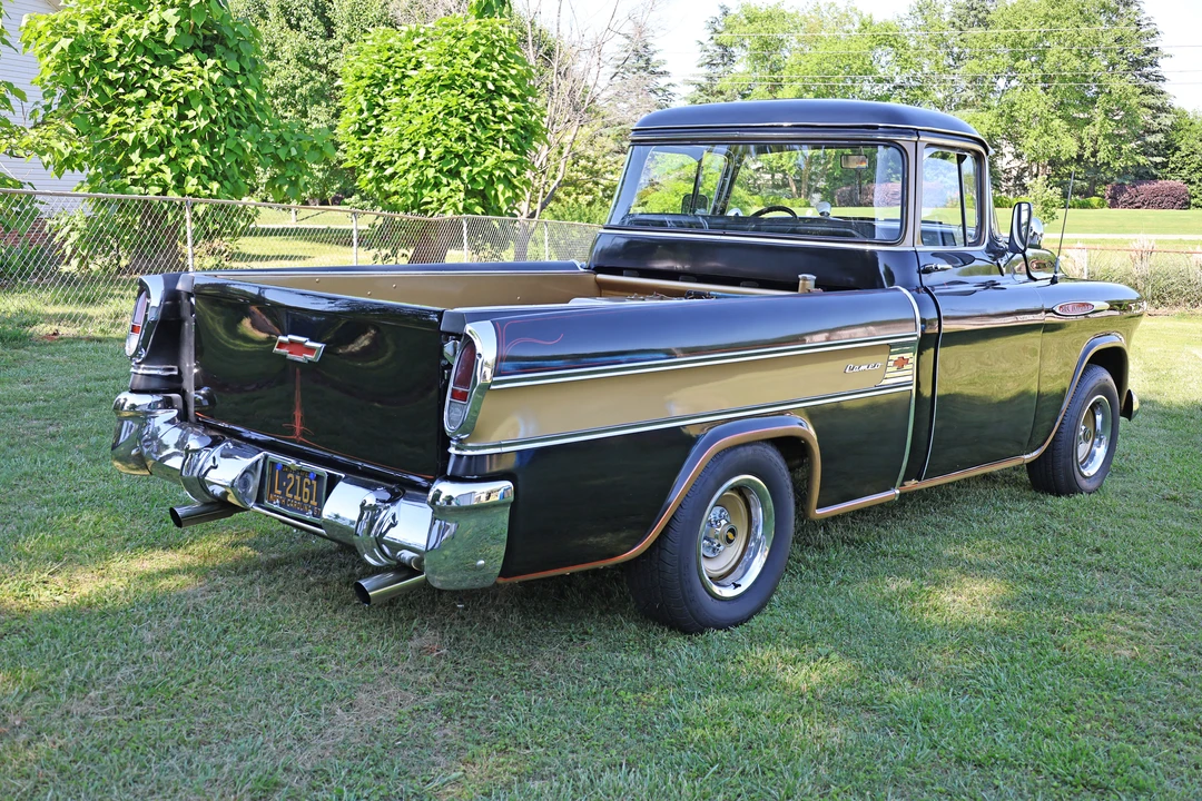 1957 Chevrolet Task Force - Image 4 of 31
