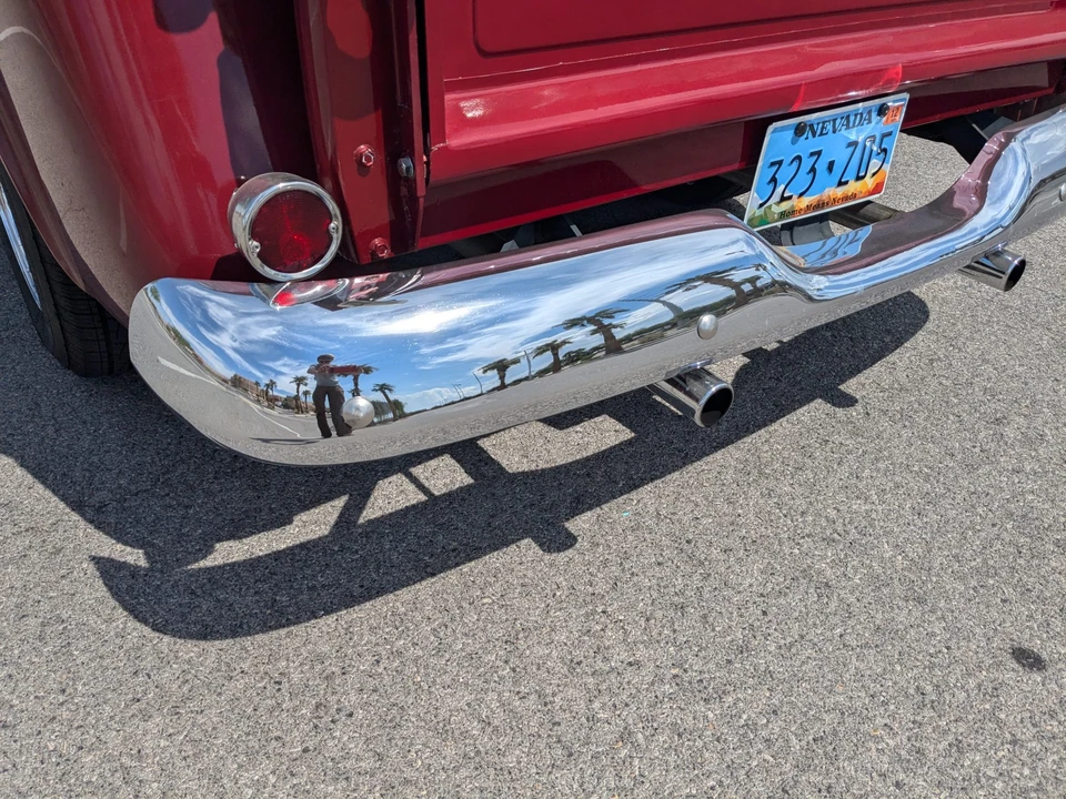 1957 Chevrolet Task Force - Image 27 of 31