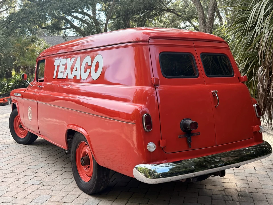 1957 Chevrolet Task Force - Image 22 of 31
