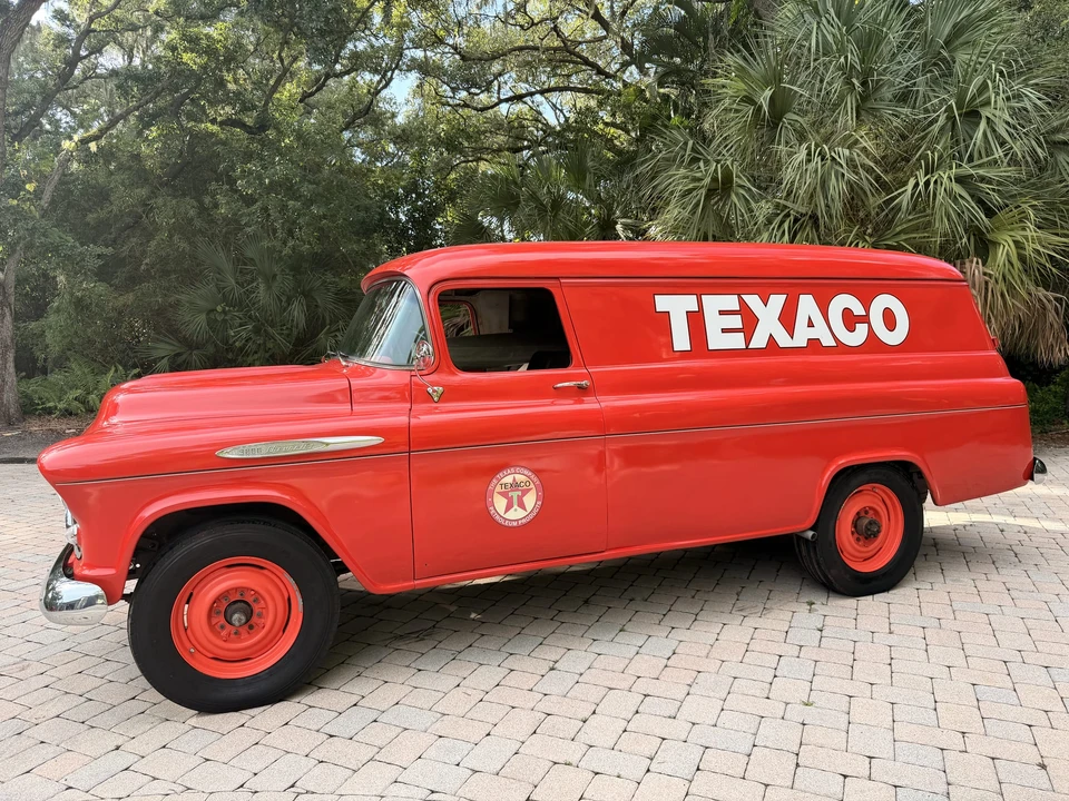 1957 Chevrolet Task Force - Image 10 of 31