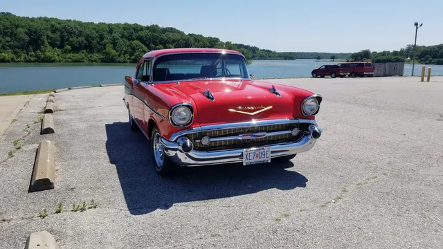 1957 Chevrolet Tri-Five Bel Air 2-Door Hardtop & Coupe - Image 4 of 31