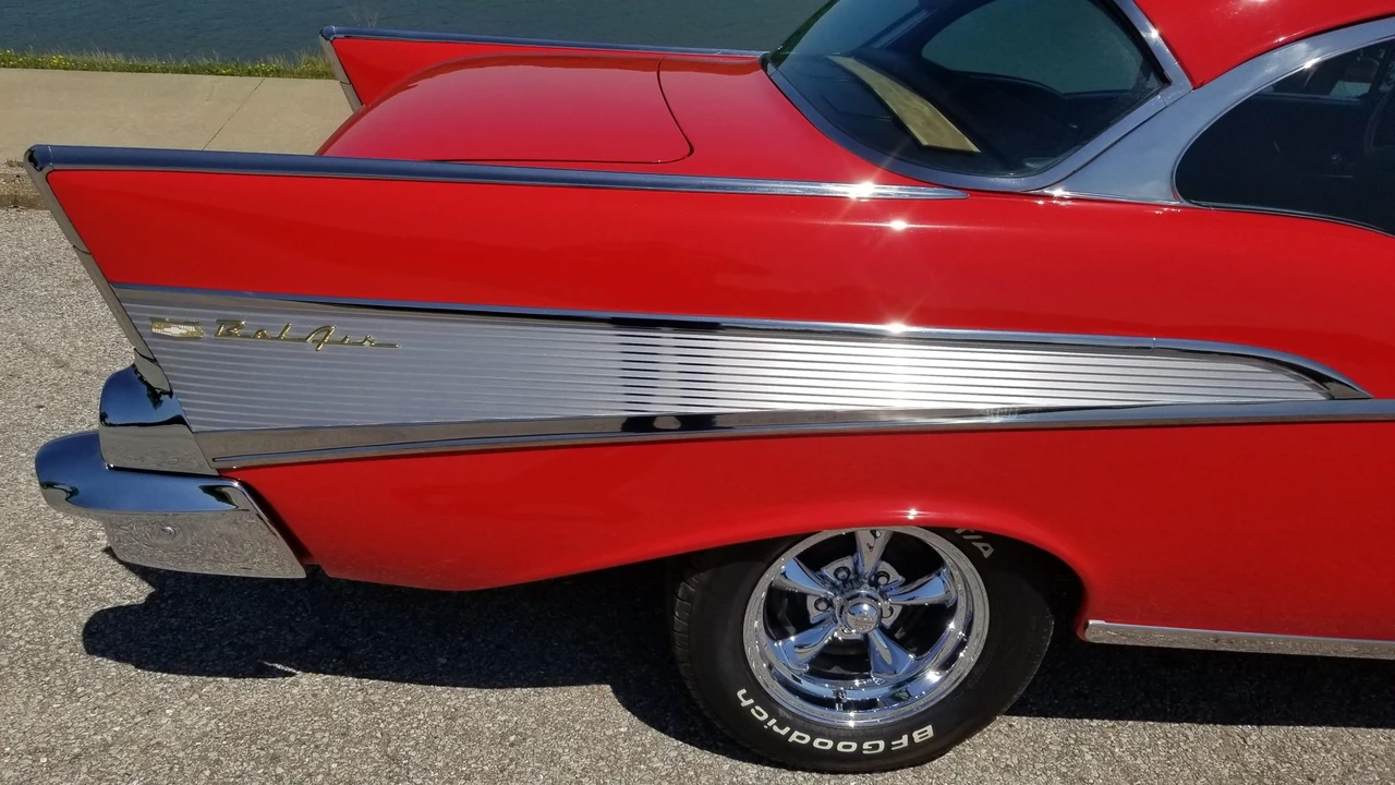 1957 Chevrolet Tri-Five Bel Air 2-Door Hardtop & Coupe - Image 20 of 31
