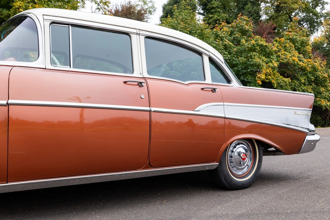 1957 Chevrolet Tri-Five Bel Air Sedan & Wagon - Image 15 of 31