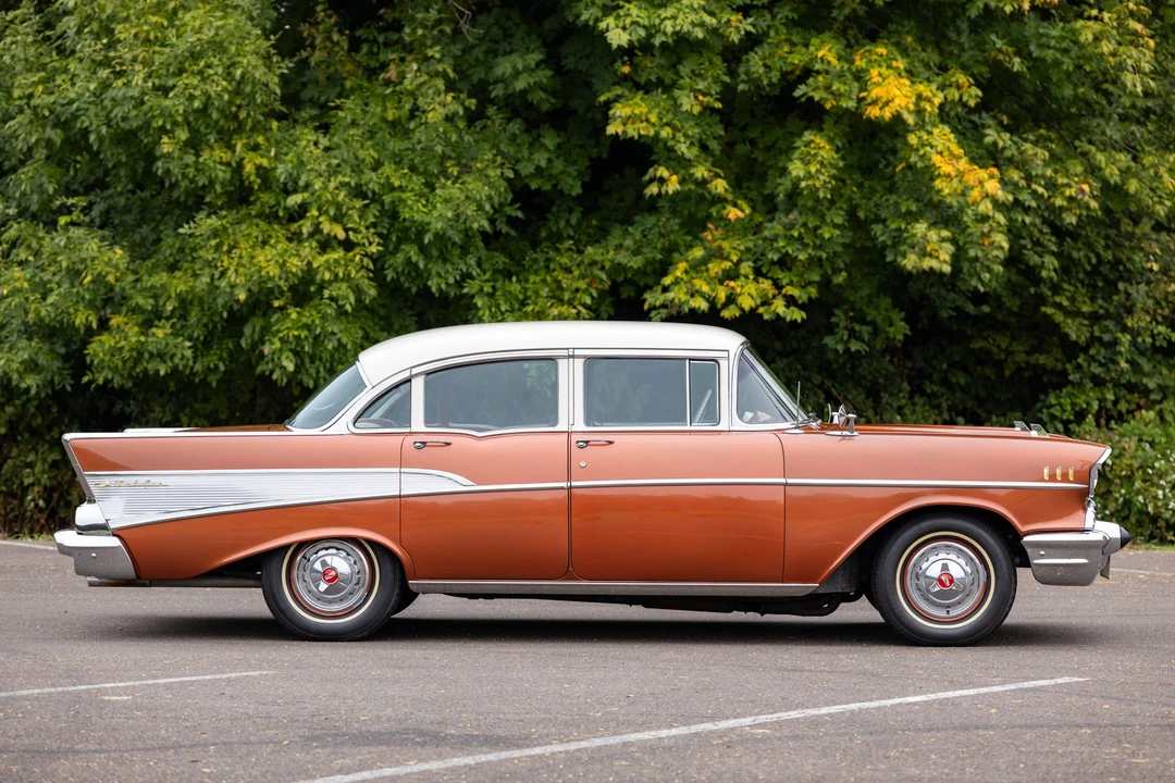 1957 Chevrolet Tri-Five Bel Air Sedan & Wagon - Image 6 of 31