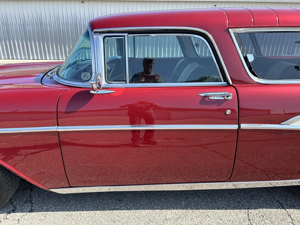 1957 Chevrolet Nomad - Image 27 of 31