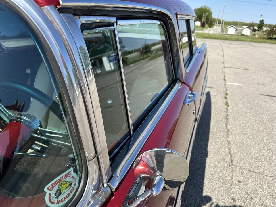 1957 Chevrolet Nomad - Image 25 of 31