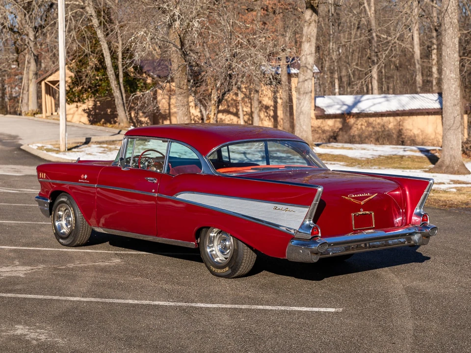 1957 Chevrolet Tri-Five Bel Air 2-Door Hardtop & Coupe - Image 14 of 31
