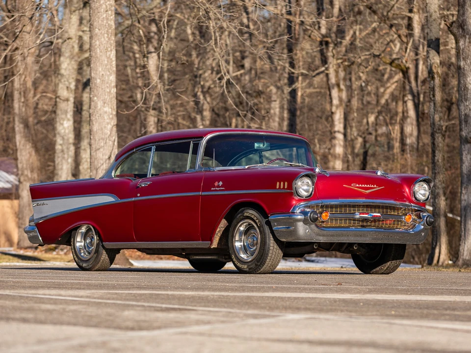 1957 Chevrolet Tri-Five Bel Air 2-Door Hardtop & Coupe - Image 4 of 31