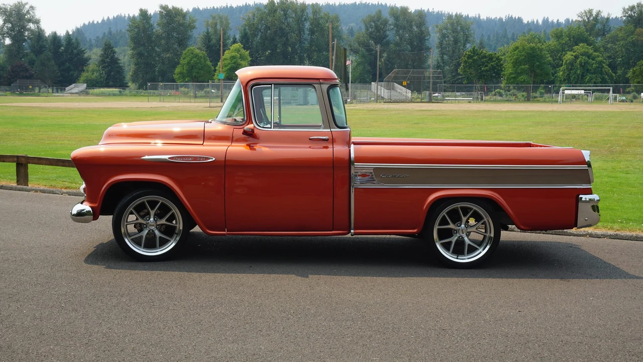 1957 Chevrolet Task Force - Image 6 of 31