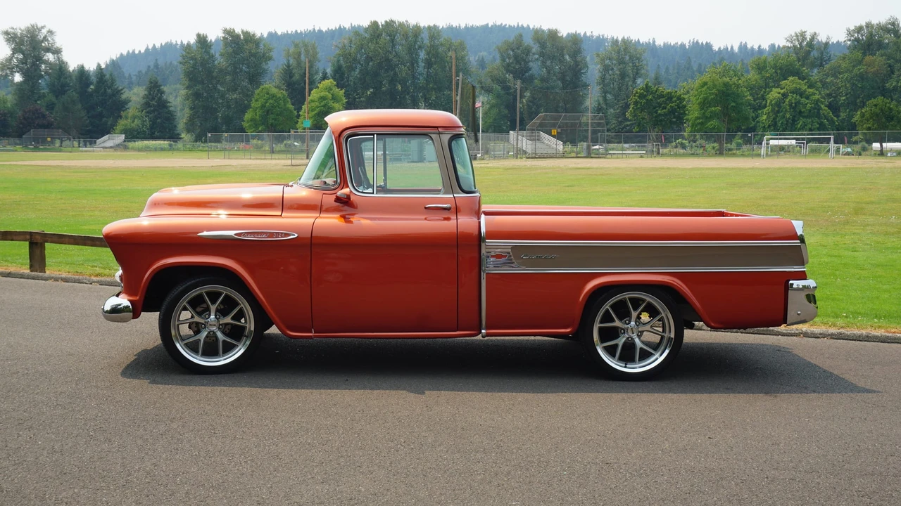 1957 Chevrolet Task Force - Image 7 of 31
