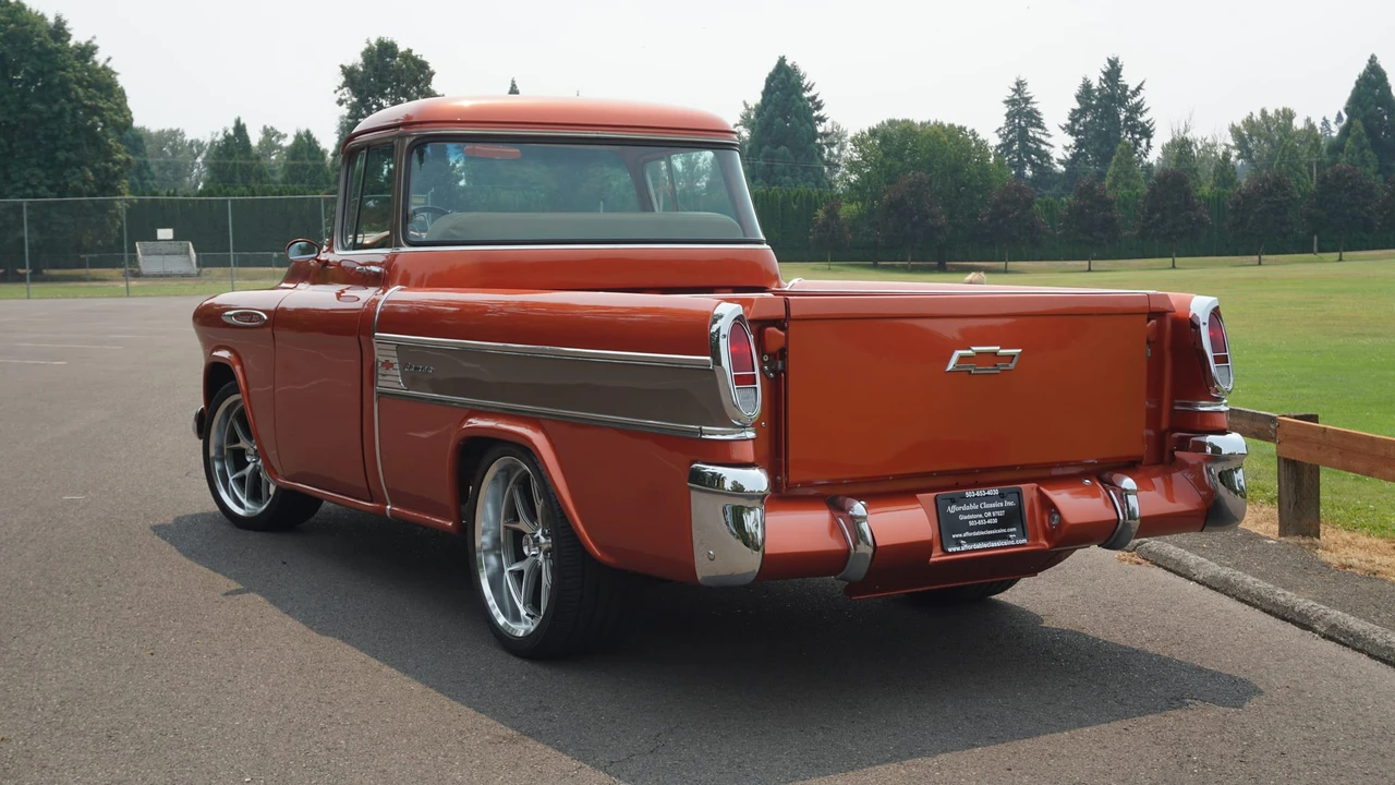 1957 Chevrolet Task Force - Image 8 of 31