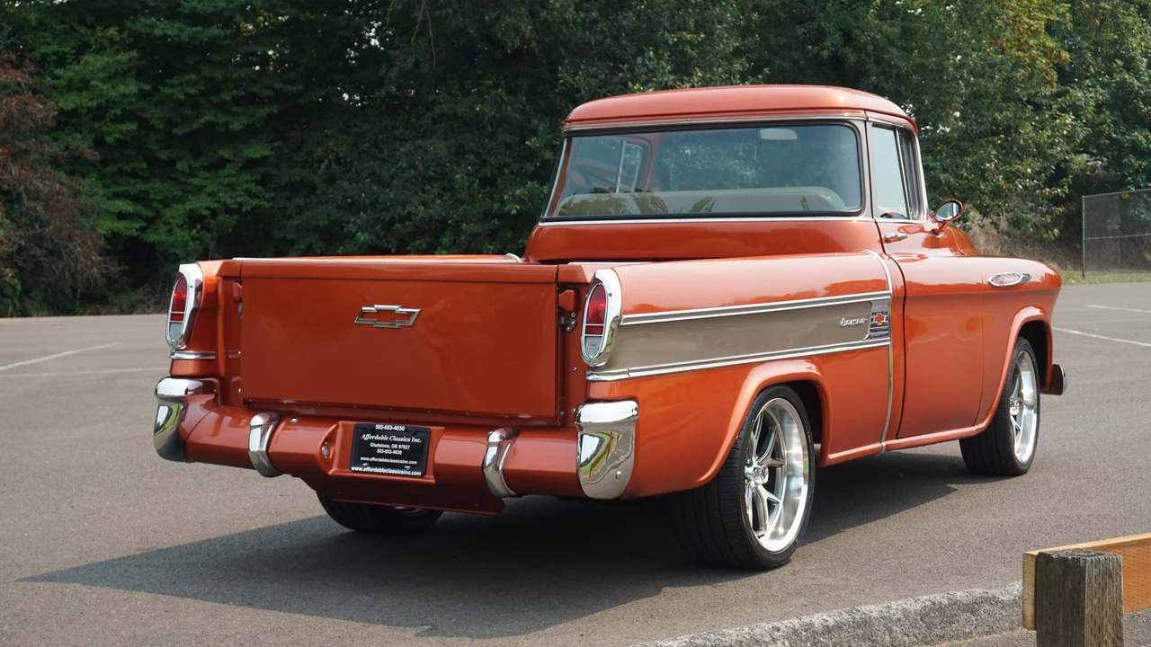 1957 Chevrolet Task Force - Image 16 of 31