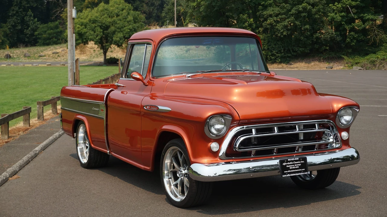 1957 Chevrolet Task Force - Image 19 of 31
