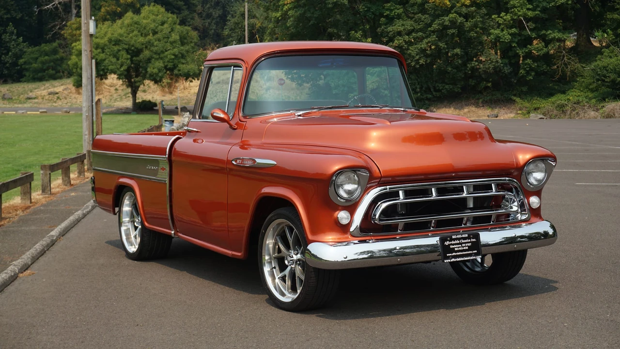 1957 Chevrolet Task Force - Image 20 of 31