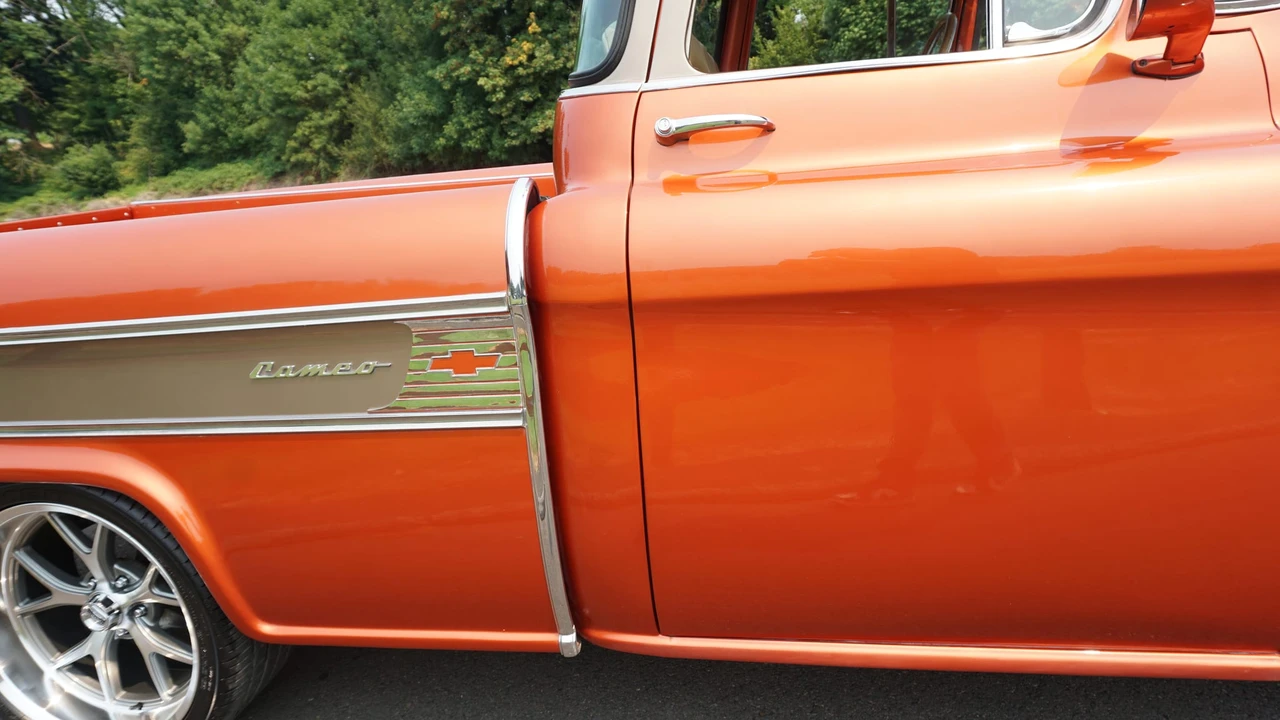 1957 Chevrolet Task Force - Image 27 of 31