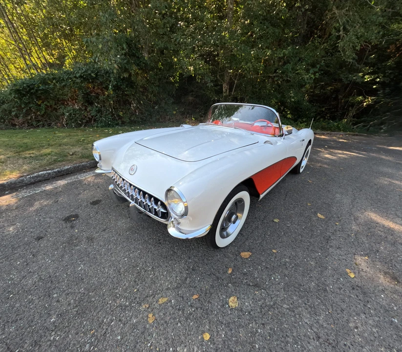 1957 Chevrolet Corvette C1 - Image 2 of 31
