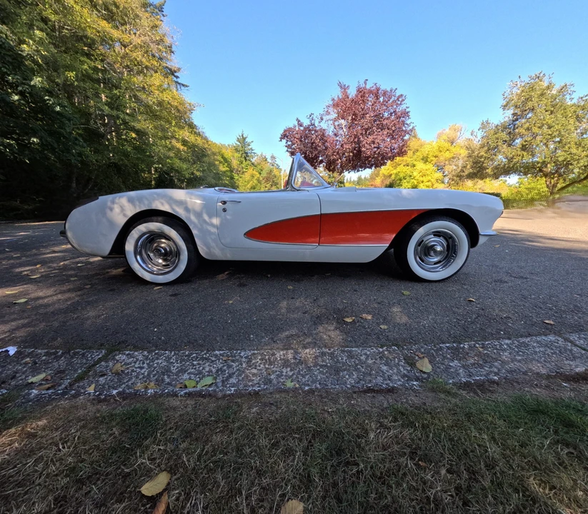 1957 Chevrolet Corvette C1 - Image 15 of 31