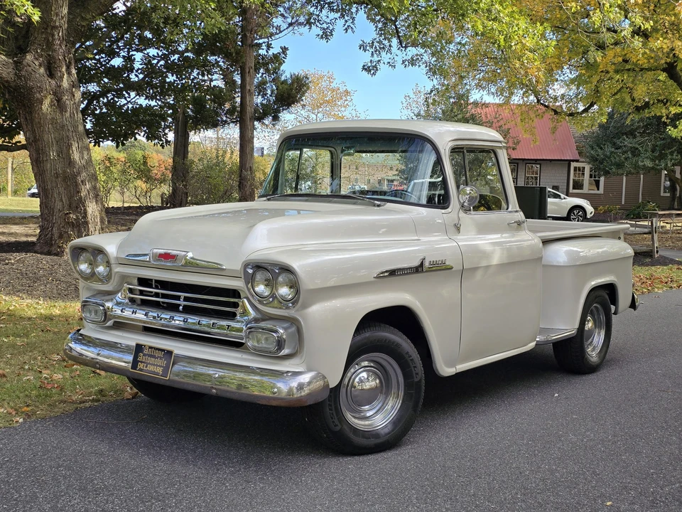 1958 Chevrolet Task Force - Image 5 of 31