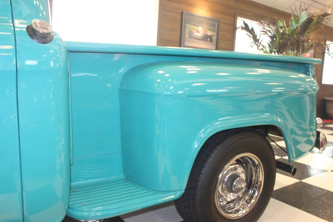 1958 Chevrolet Task Force - Image 15 of 31