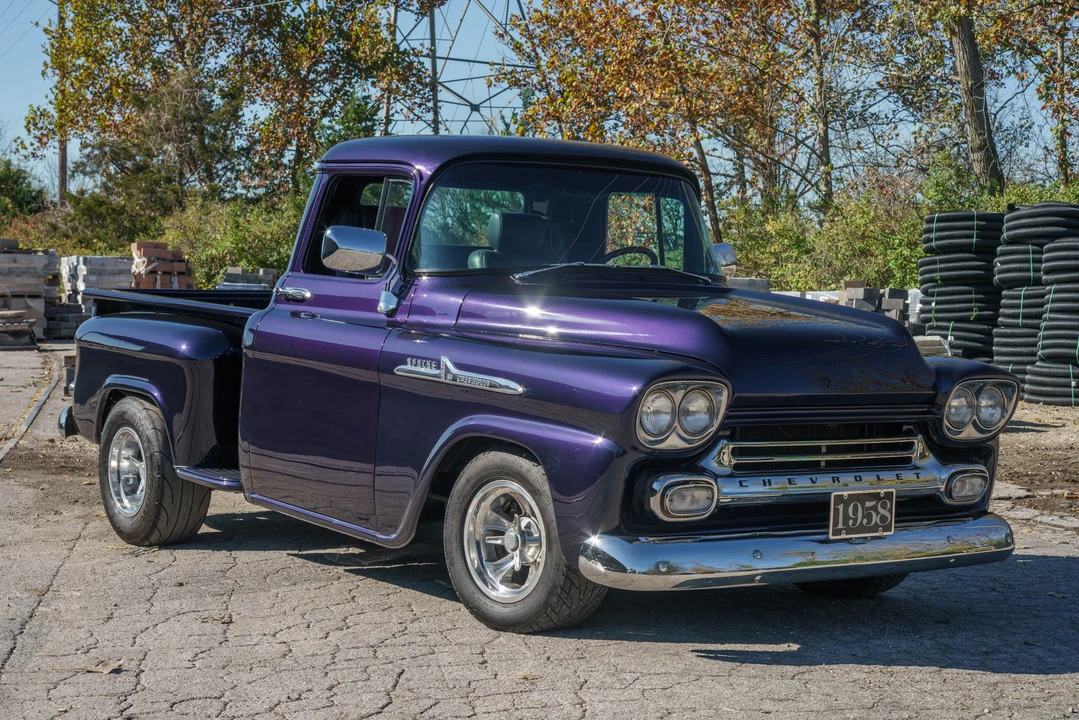 1958 Chevrolet Task Force - Image 8 of 31