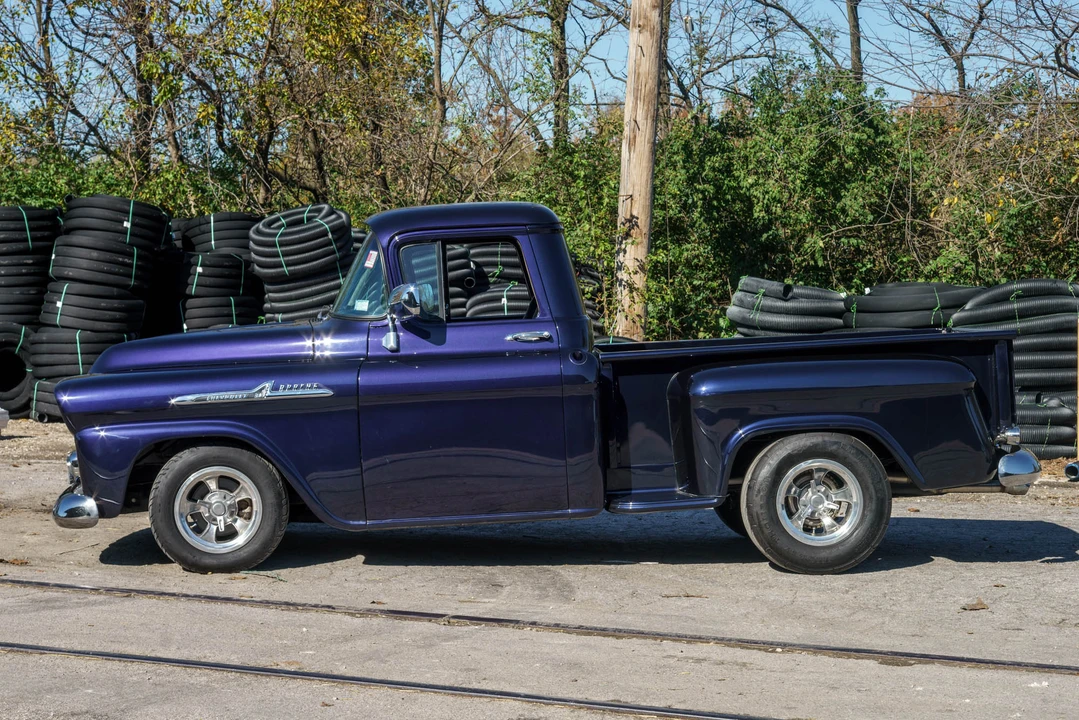 1958 Chevrolet Task Force - Image 17 of 31