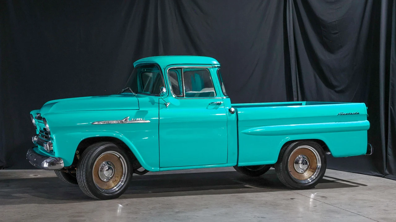 1958 Chevrolet Task Force - Image 3 of 31