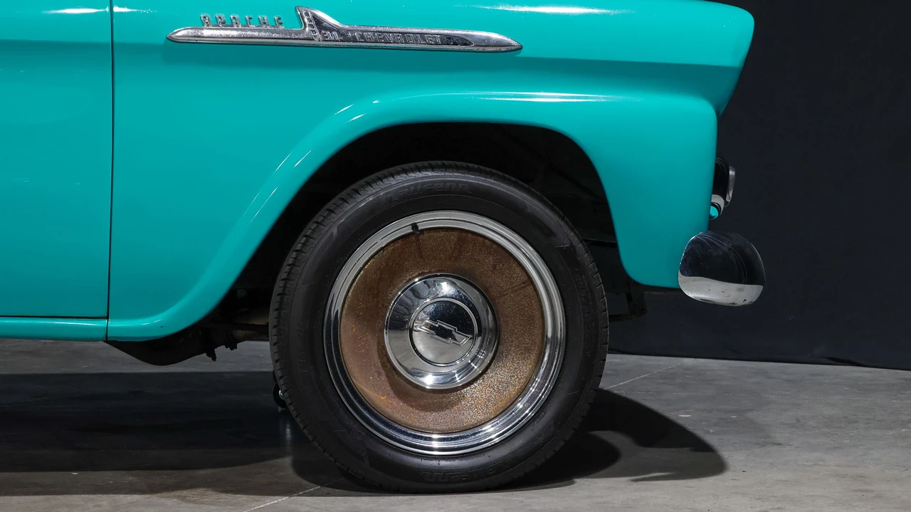 1958 Chevrolet Task Force - Image 17 of 31