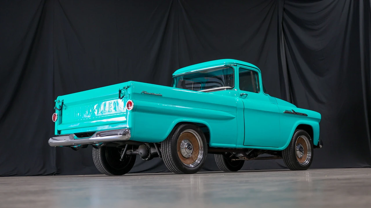 1958 Chevrolet Task Force - Image 8 of 31