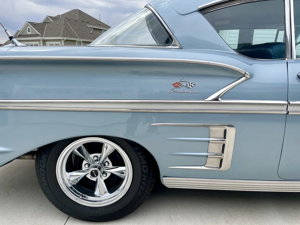 1958 Chevrolet Impala 1st Gen - Image 21 of 31