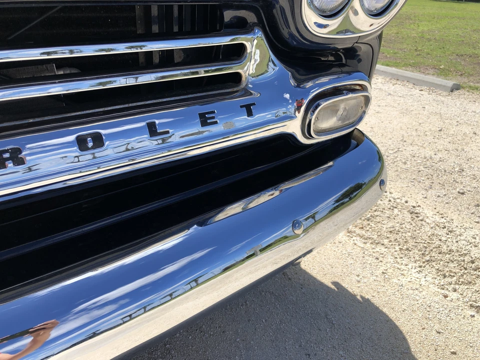 1959 Chevrolet Task Force - Image 30 of 31