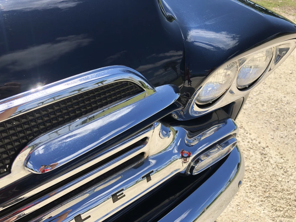 1959 Chevrolet Task Force - Image 25 of 31