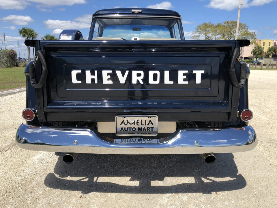 1959 Chevrolet Task Force - Image 5 of 31
