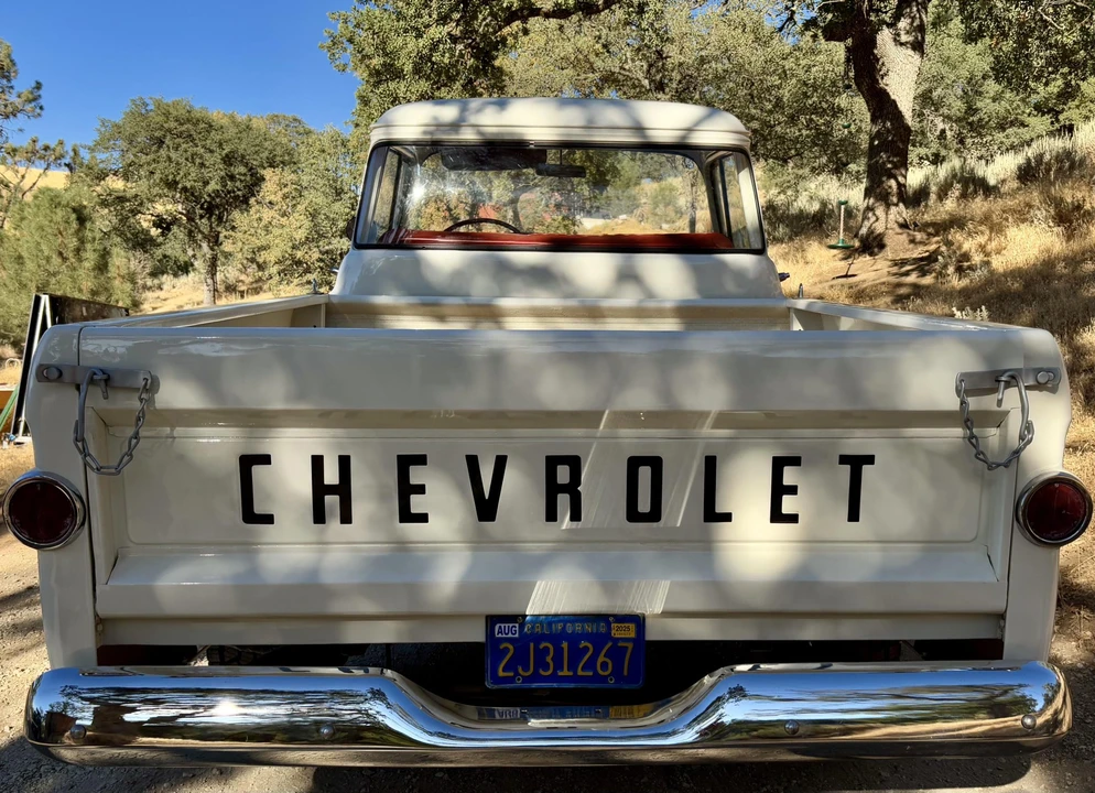 1959 Chevrolet Task Force - Image 20 of 31