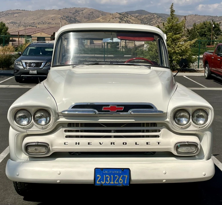 1959 Chevrolet Task Force - Image 8 of 31