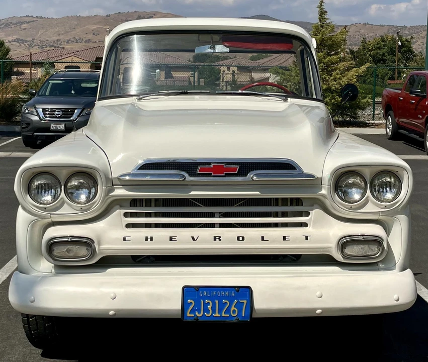 1959 Chevrolet Task Force - Image 10 of 31