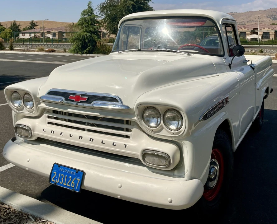 1959 Chevrolet Task Force - Image 4 of 31