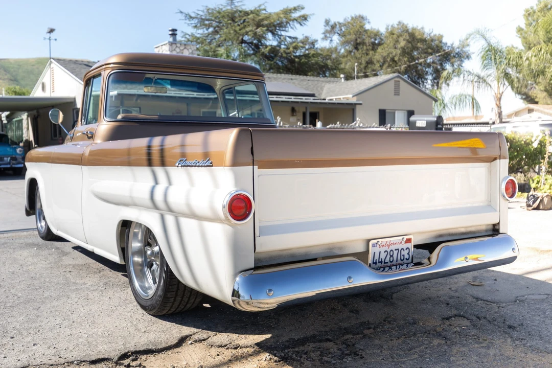1959 Chevrolet Task Force - Image 7 of 31