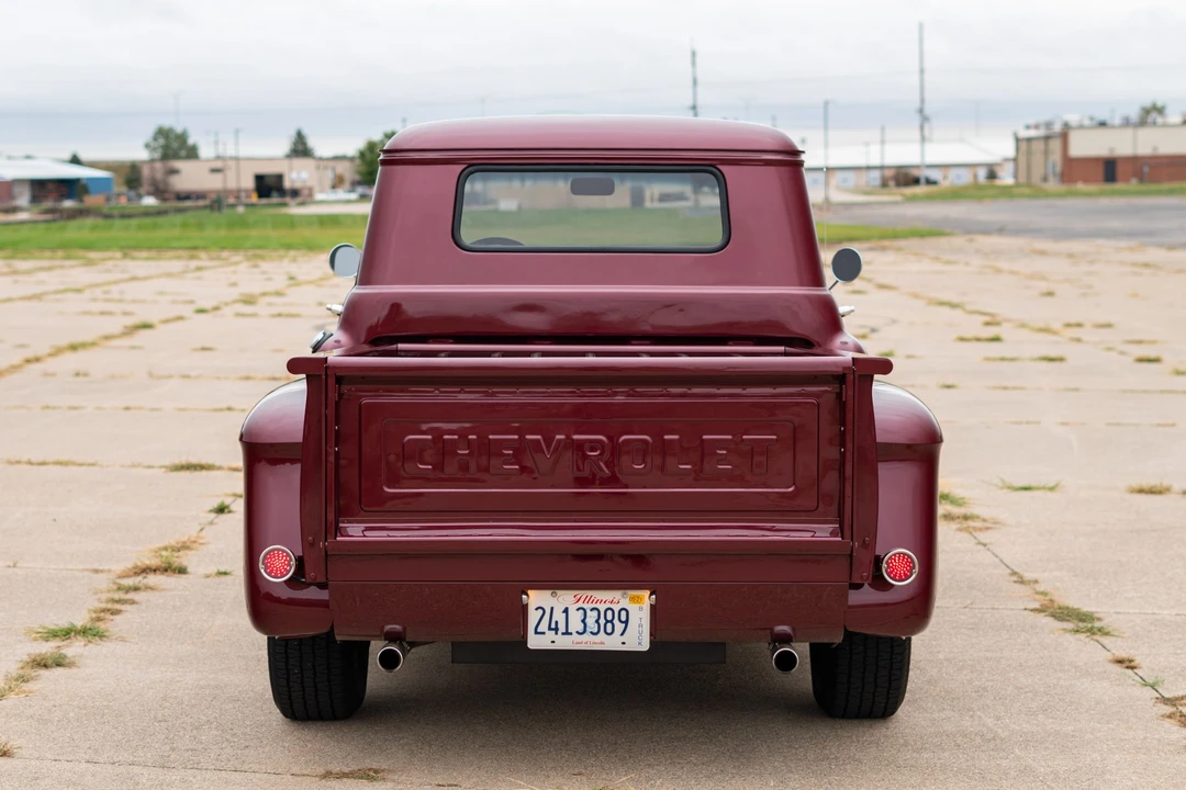 1959 Chevrolet Task Force - Image 6 of 31