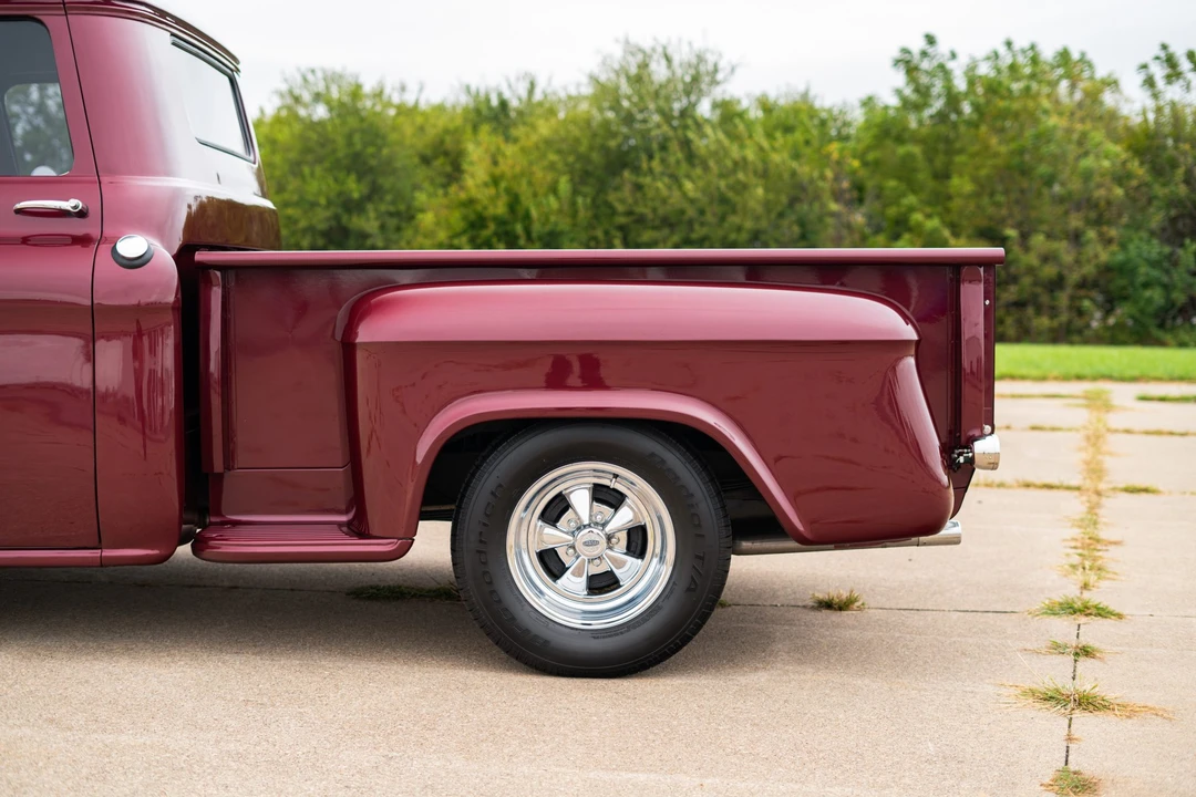 1959 Chevrolet Task Force - Image 15 of 31
