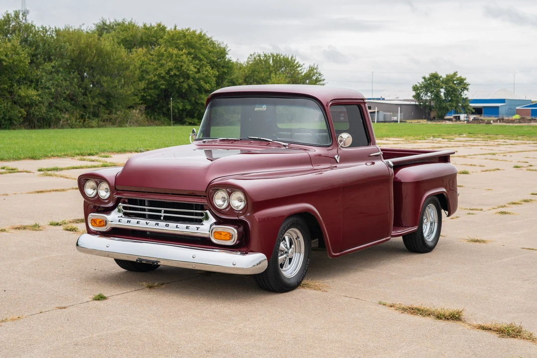 1959 Chevrolet Task Force - Image 1 of 31