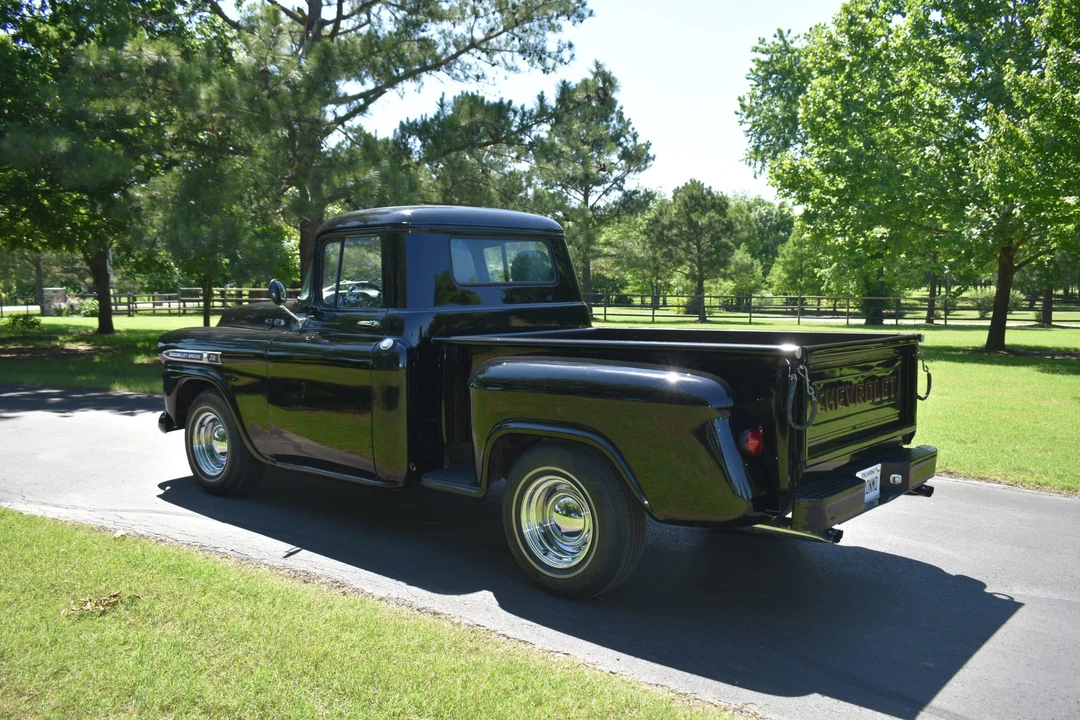 1959 Chevrolet Task Force - Image 13 of 31