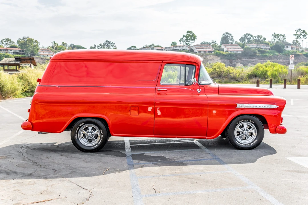 1959 Chevrolet Task Force - Image 12 of 31