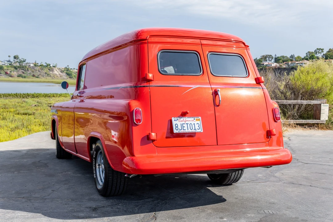 1959 Chevrolet Task Force - Image 21 of 31