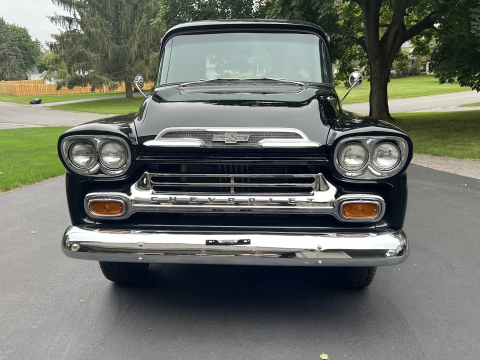 1959 Chevrolet Task Force - Image 4 of 31